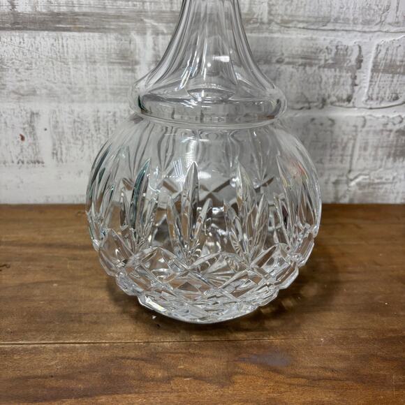 Round Crystal Glass Decanter 12" Tall EUC - Picture 3 of 5